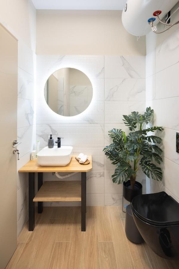 Designed Studio - Walking Distance From Acropolis Atenas Exterior foto